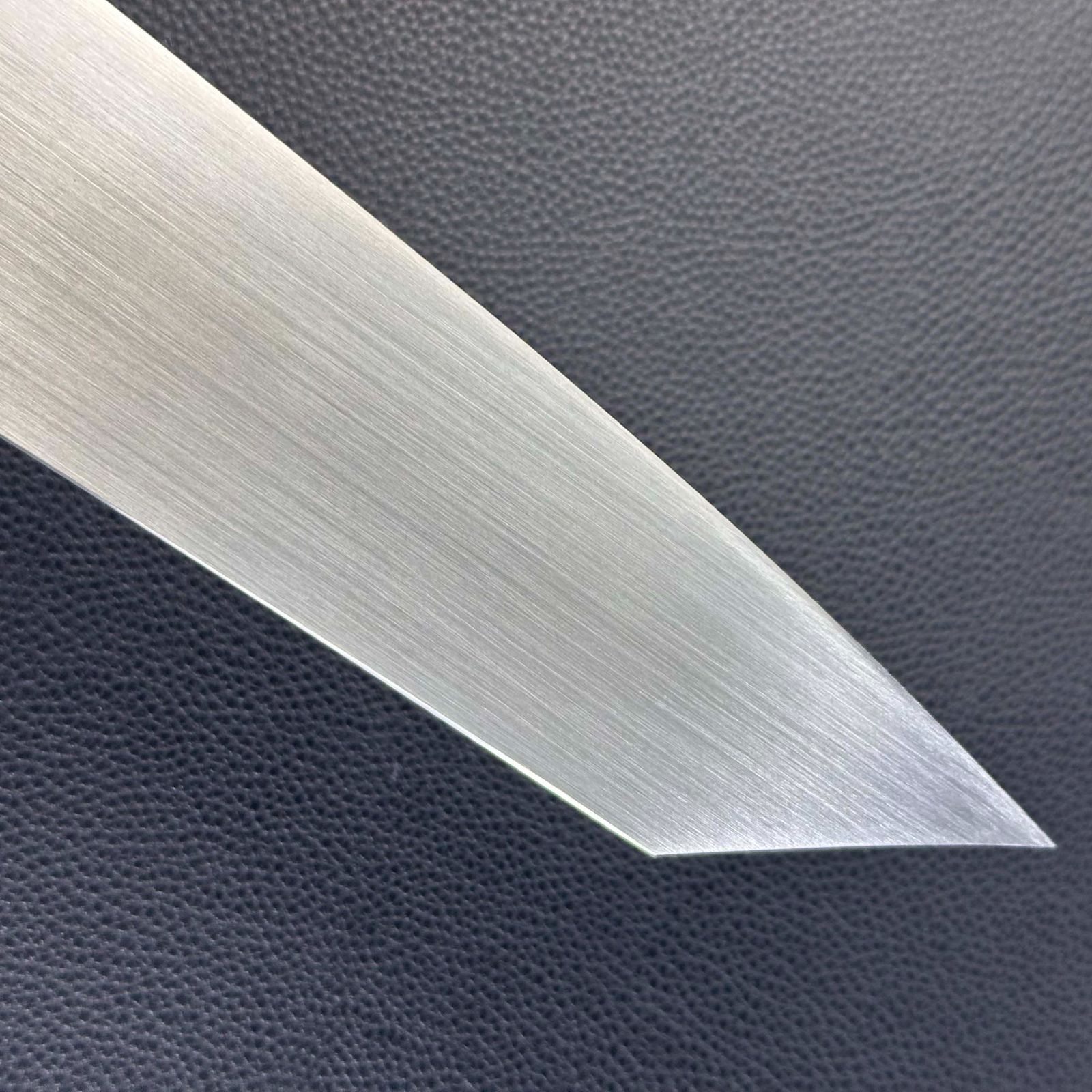 切付牛刀 両刃包丁 9寸（刃渡り270mm）両面ヘアライン仕上げ 