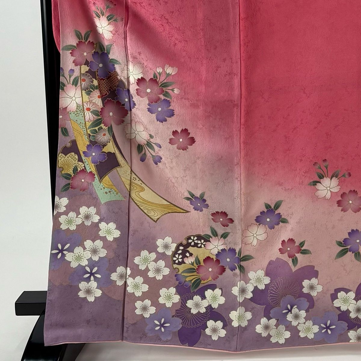 美品】 振袖 身丈168.5cm 裄丈69cm L 袷 桜 雪輪 金彩 染め分け ピンク