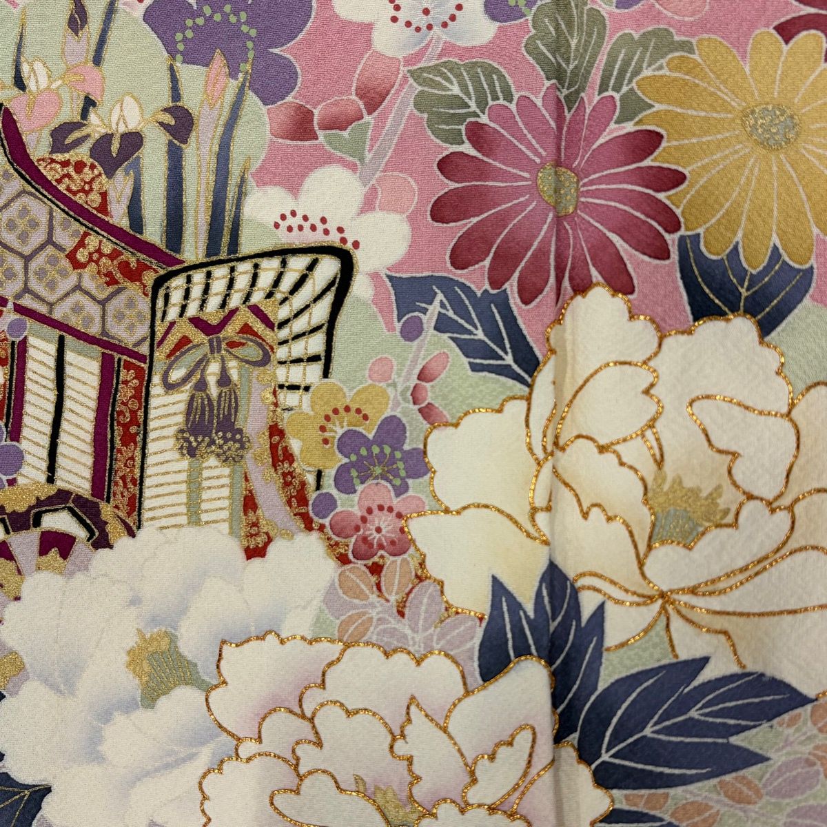 振袖 身丈168.5cm 裄丈68cm L 袷 牡丹 御所車 金糸 金彩 ピンク 正絹