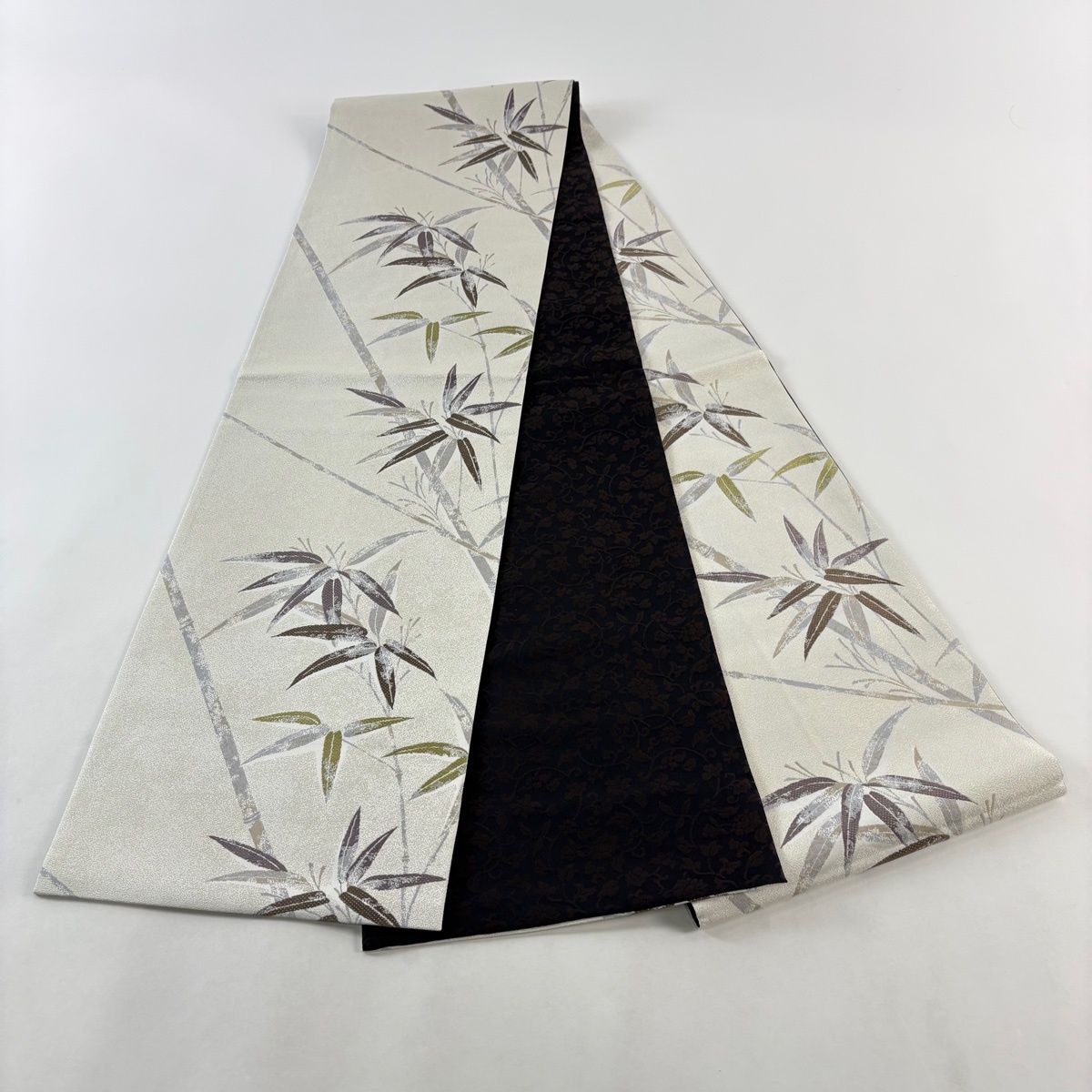 東京都 新型コロナ スピ買◇ 着物 1円 優品 美品 袋帯 銀色 草花文 