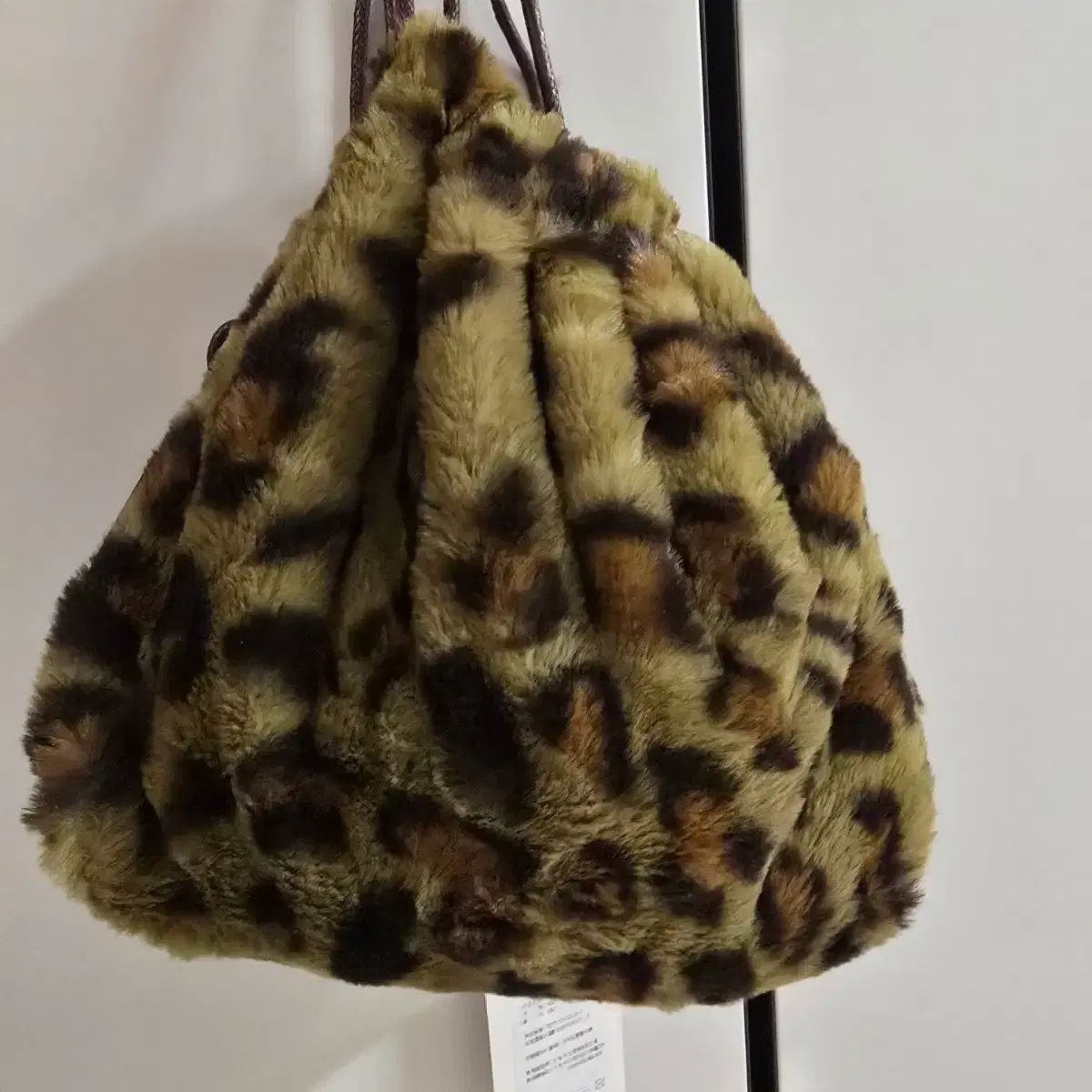 新品 レオパード ファー 巾着バッグ - メルカリ