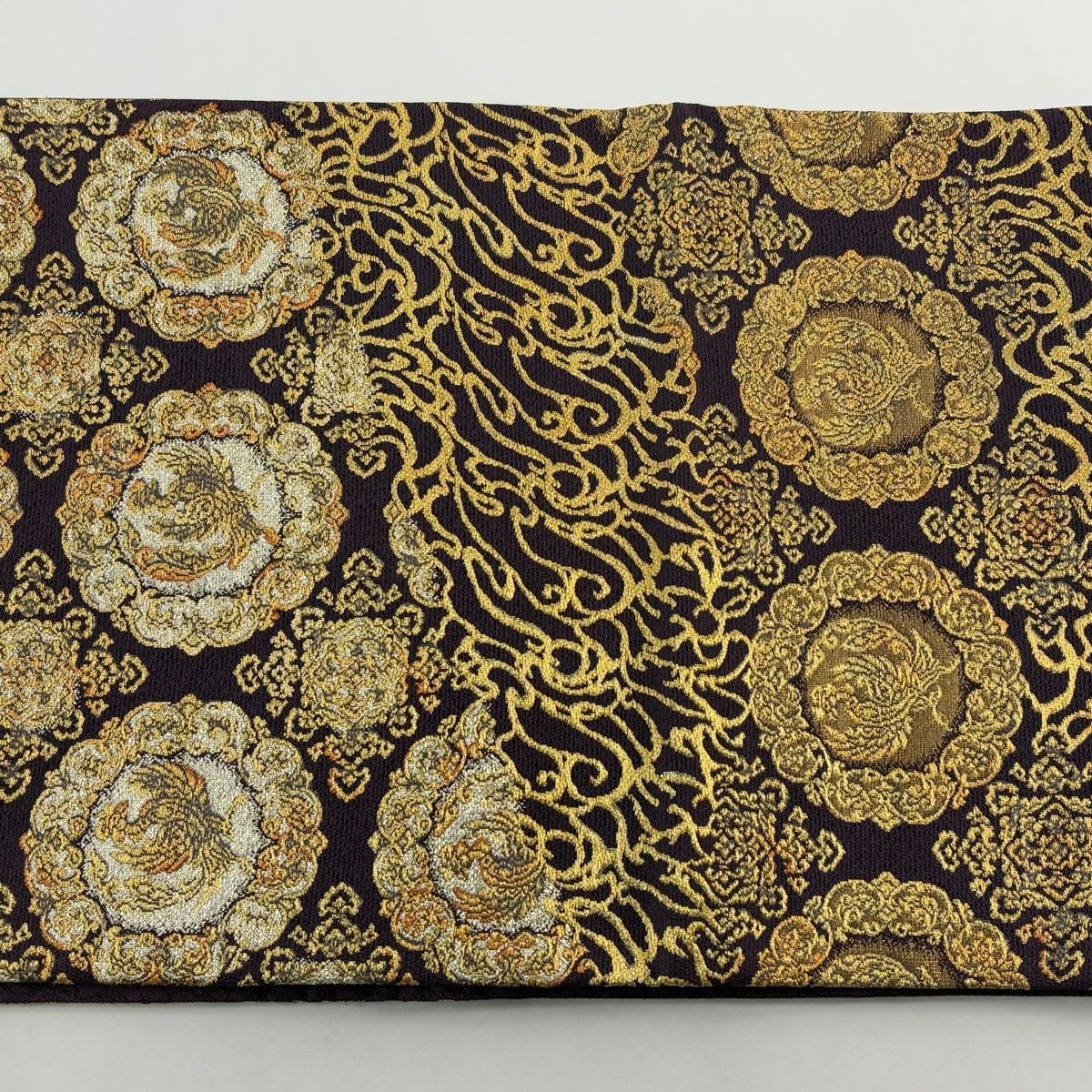 美品】 袋帯 名品 本金鳳凰唐草丸文錦 金糸 箔 濃紫 全通 正絹 【中古