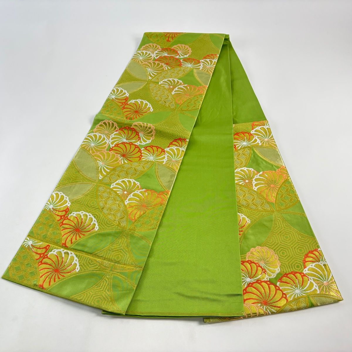 袋帯 名品 川島織物 落款 関西仕立て 菊 七宝文 刺繍 金銀糸 黄緑色 六