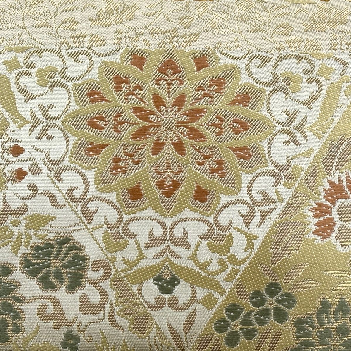 美品】 袋帯 名品 箔屋清兵衛 落款 悠久の美 華文 草花 箔 刺繍