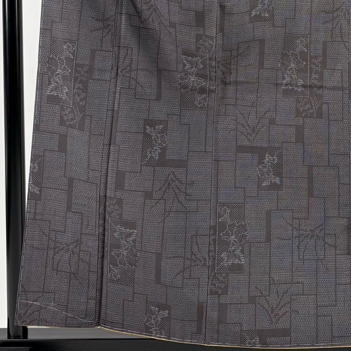 美品】 結城紬 身丈160cm 裄丈62.5cm S 袷 はたおり娘 奥順 証紙 亀甲