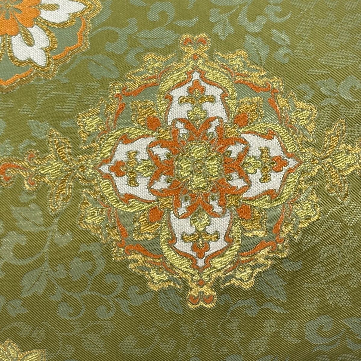 美品】 袋帯 逸品 川島織物 落款 華文 花唐草 金糸 抹茶色 六通 正絹