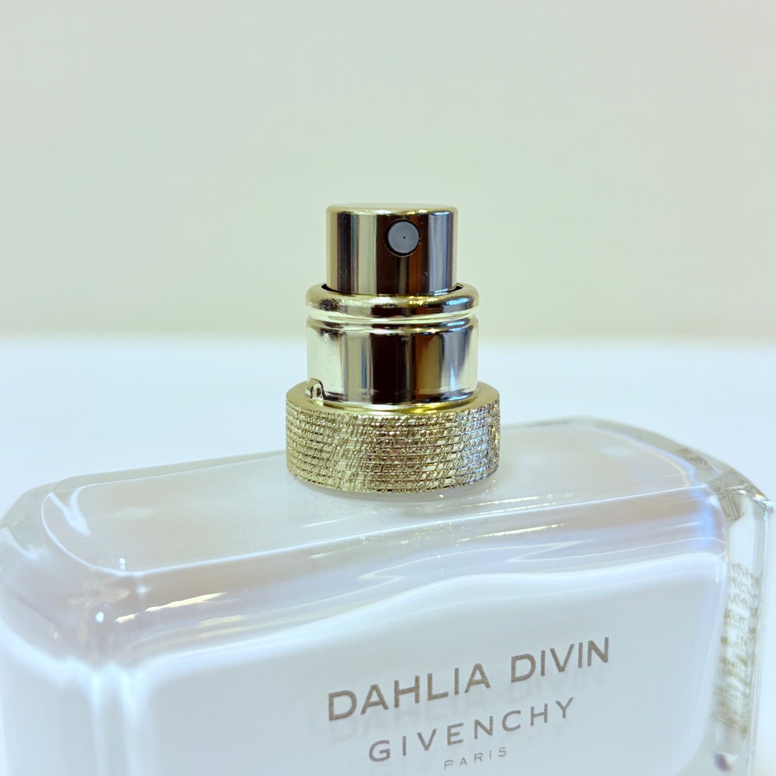 ジバンシー ダリア