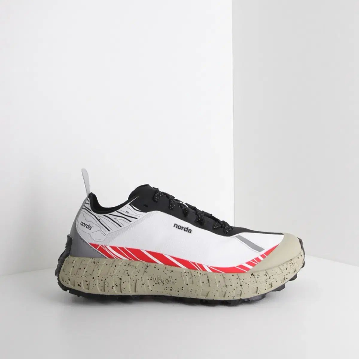 280 norda ノダ 001 マグマ