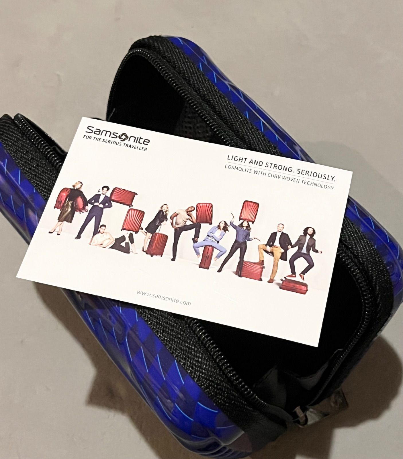 ANA国際線ファーストクラス アメニティセットポーチはサムソナイト製