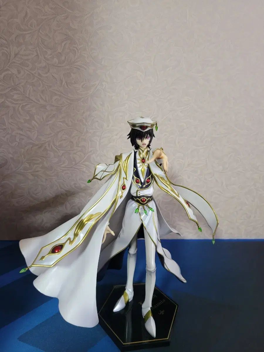 コードギアス ルルーシュ ランペルジ フィギュア