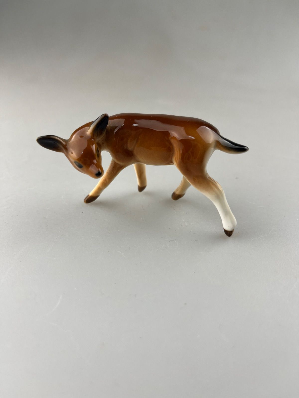 陶器 ミニチュア バンビ 置物 - メルカリ