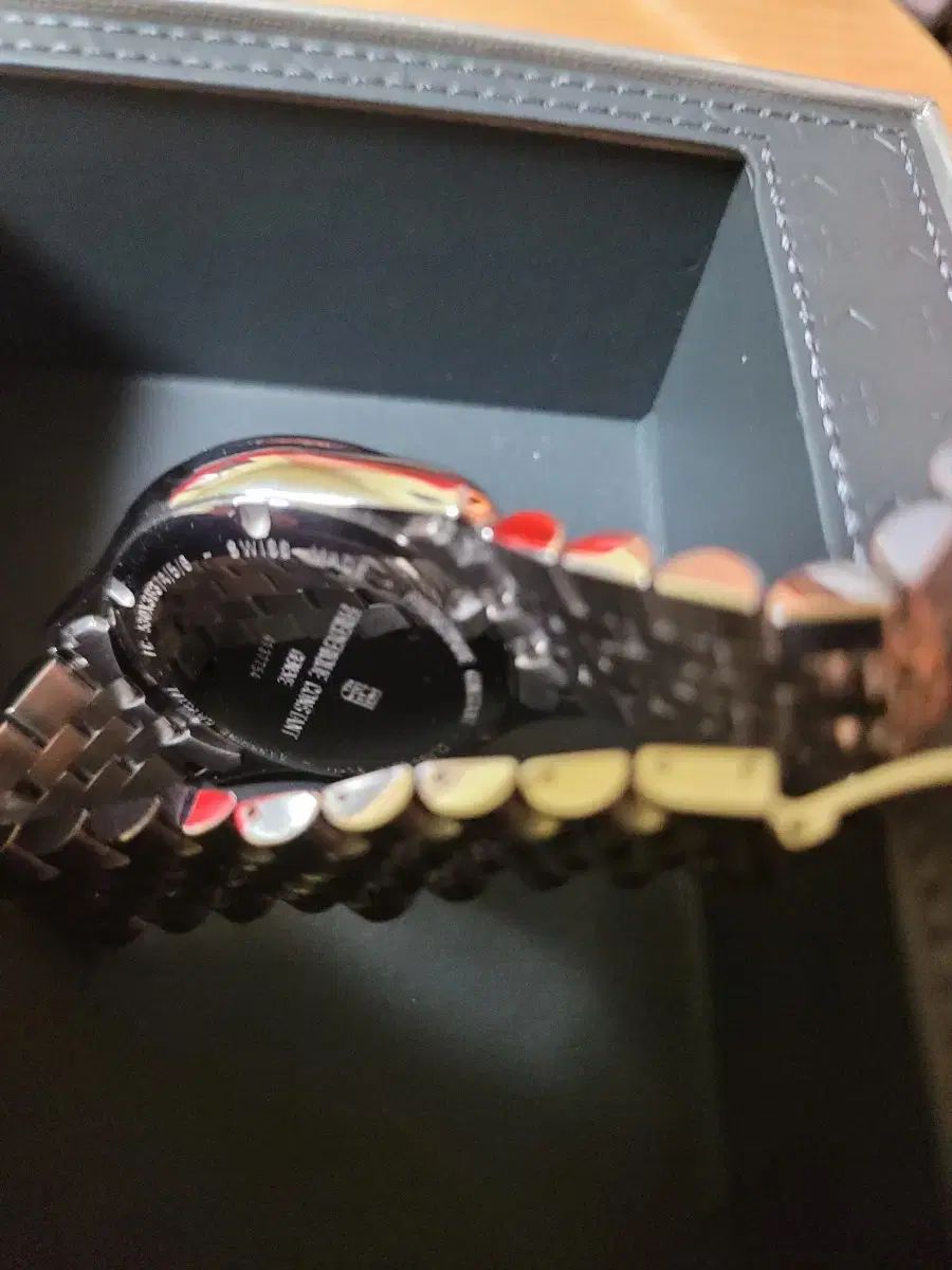  FREDERIQUECONSTANT フレデリックコンスタント Classic時計 メタル モックネック 自動巻き時計 腕時計(アナログ)