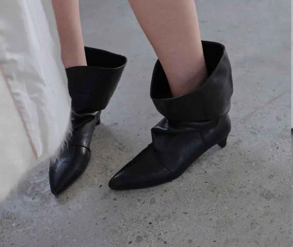 コルベ ペリー スラウチ ブーツ ブラック 230