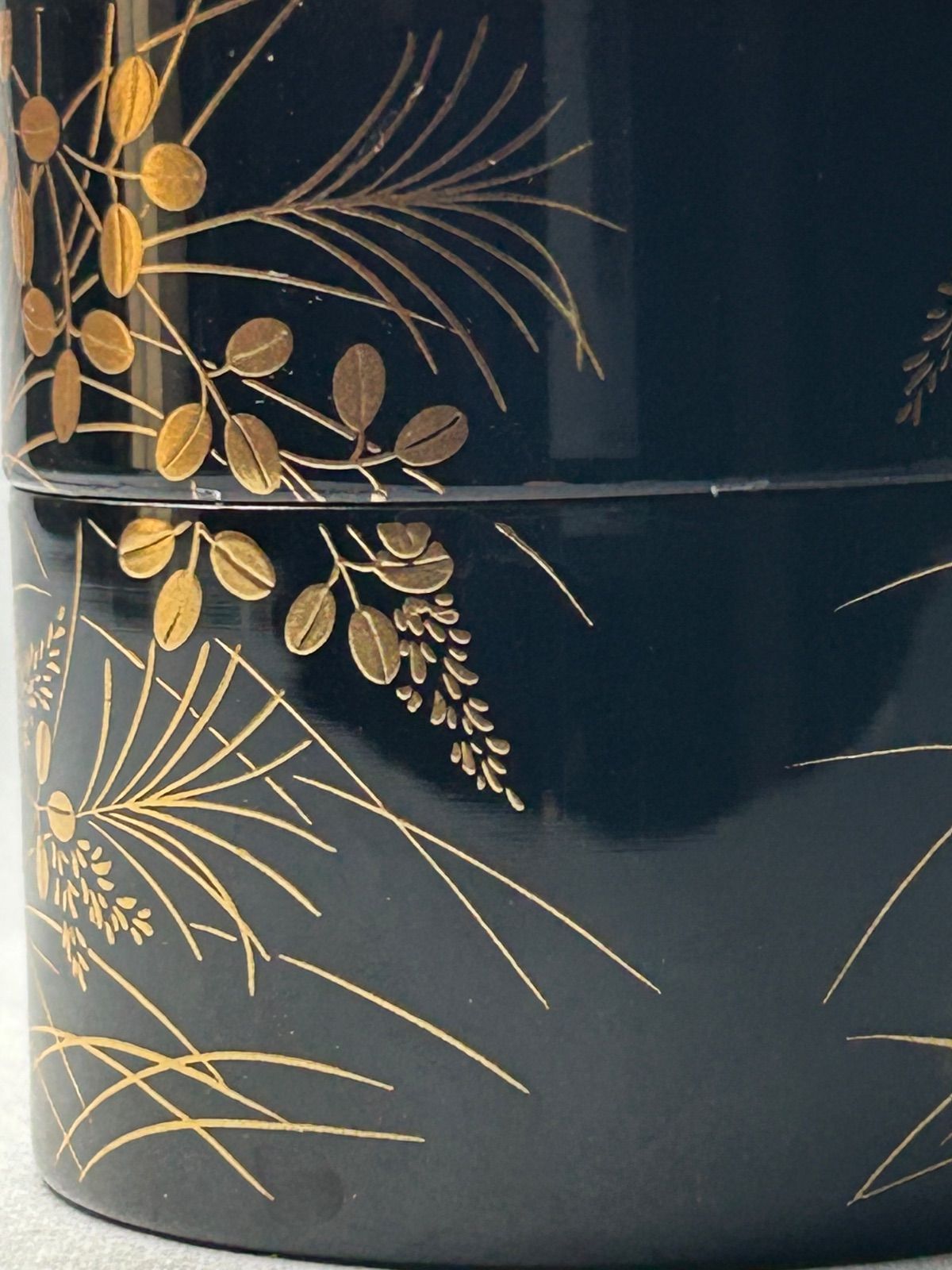 幽玄】和田寿峰 山中塗り 菊桐秋草蒔絵 茶器 共箱 茶道具 棗 - メルカリ