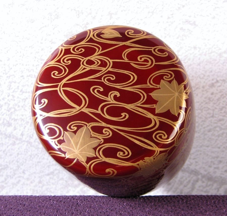 山中塗 徳山祐哲作 雲錦蒔絵 中棗 高さ：7.2cm 美品 共箱 茶道具