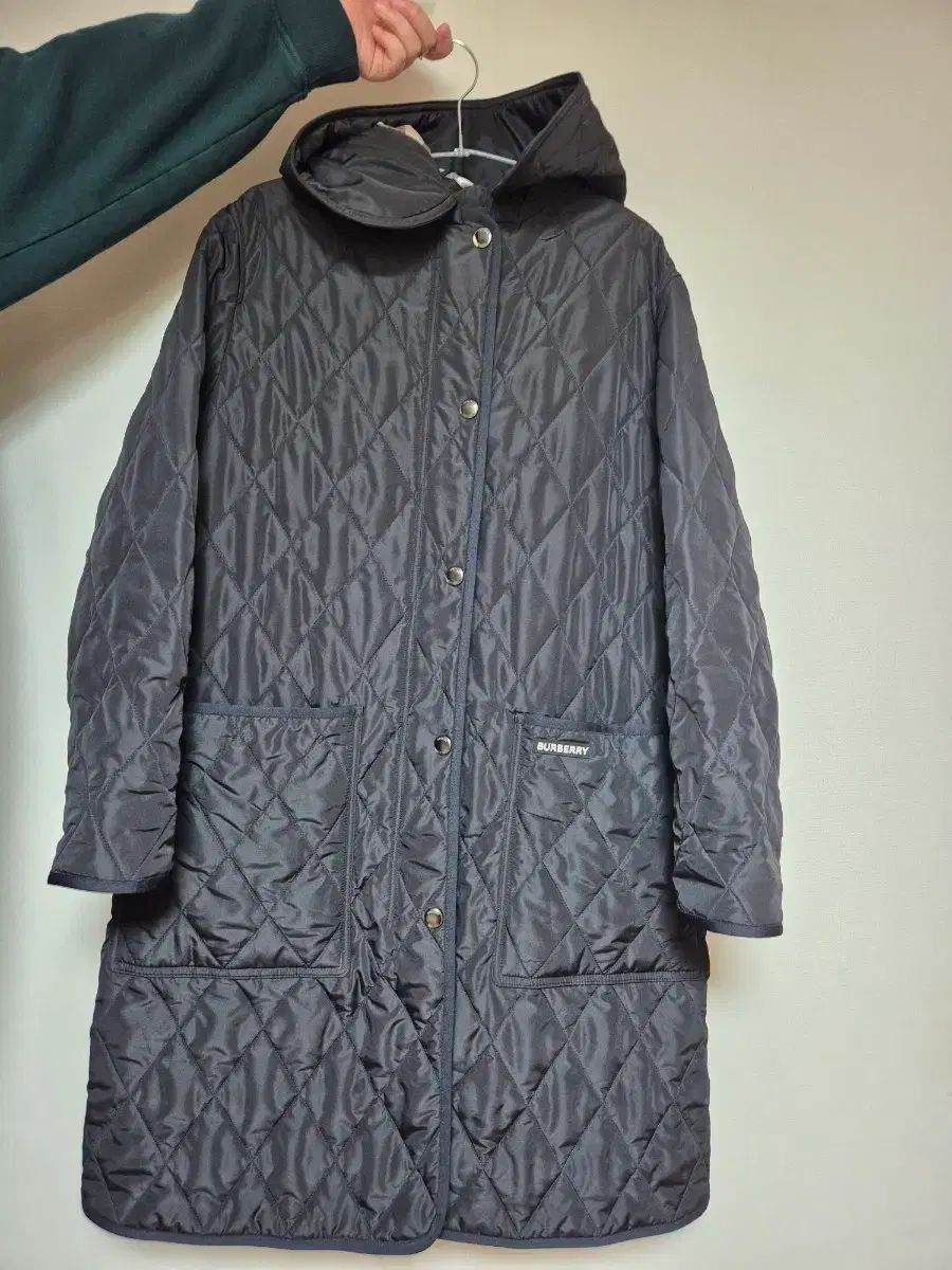 バーバリー パークゲート キルティングジャケット 冷房対策 ドルマンスリーブ