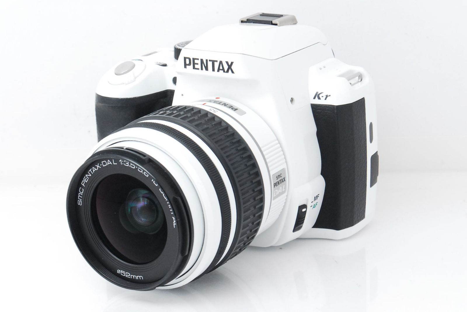 【激レアカラー】PENTAX K-r シャッター数 857回 グリーン ホワイト ☆かわいいホワイトカラー！ショット数9558回！スマホ転送OK
