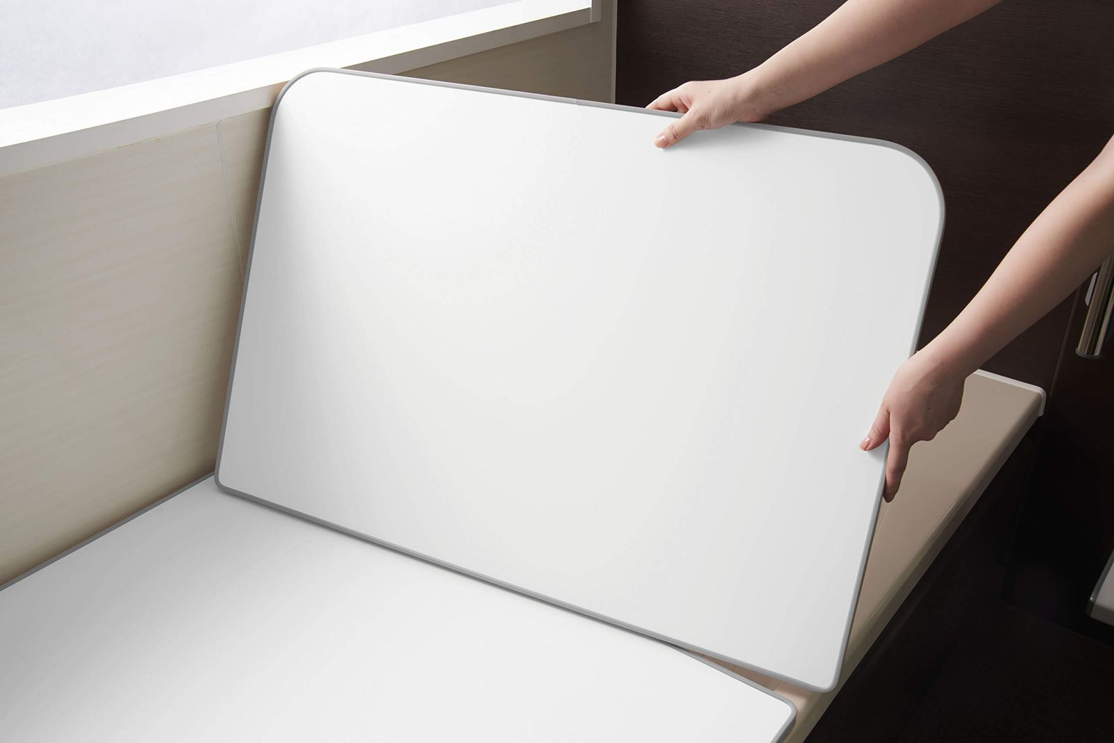 エッジ色グレー 73