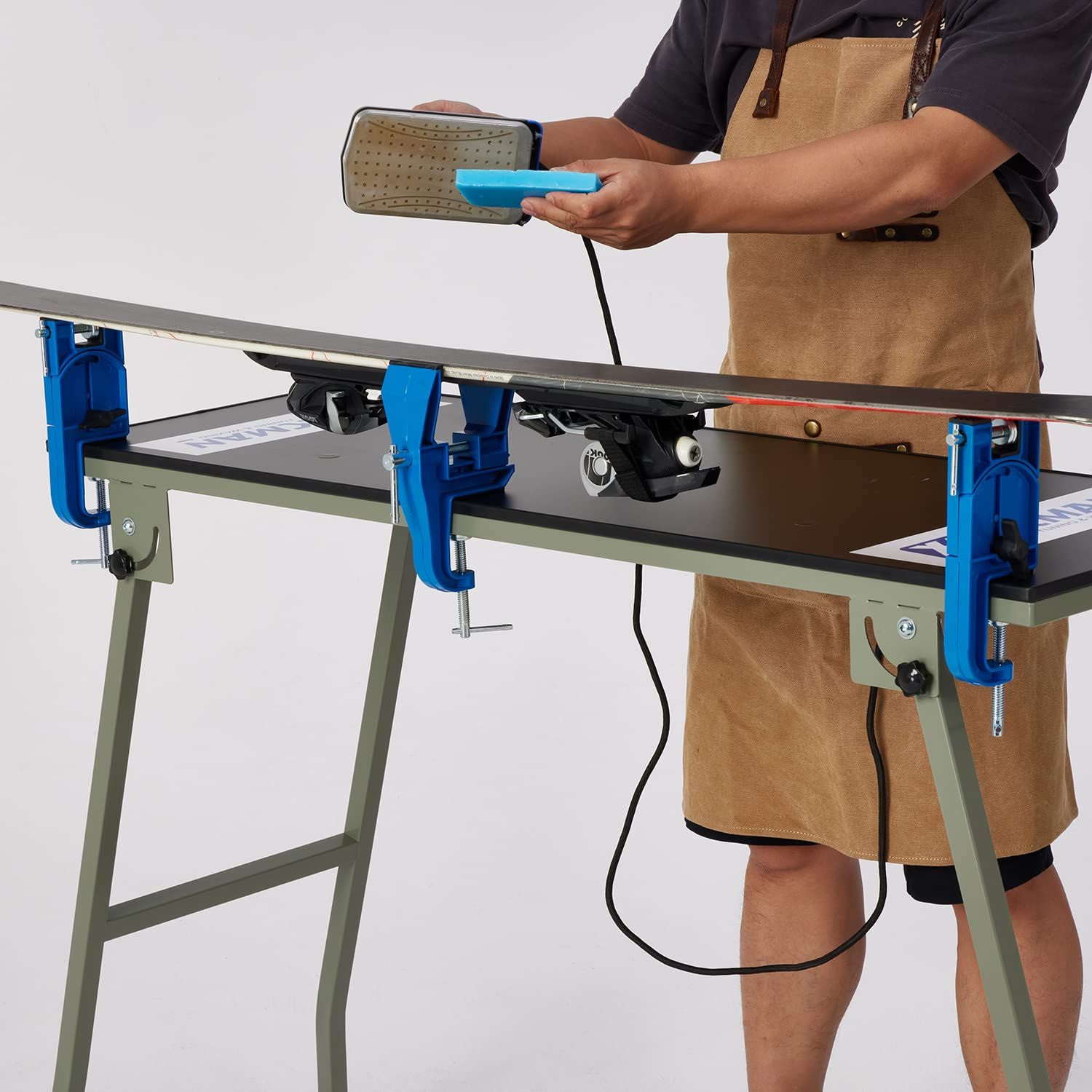 新品 XCMAN Ski Vise 全金属の高山スキーバイス の調律とワックスがけ