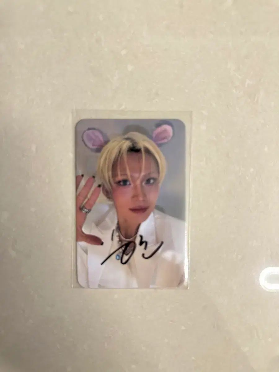 エクスLOVE XLOV スヒョン サイン入りトレカ サイン入りフォトカード