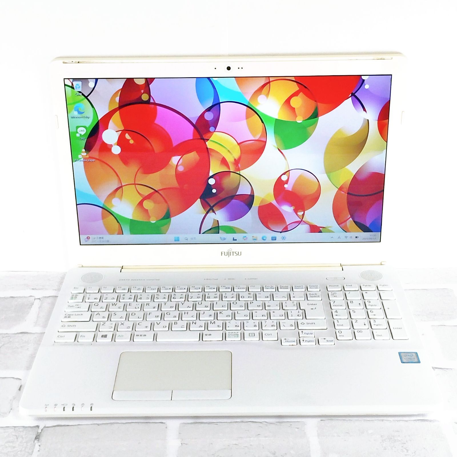 高性能Corei7 第7世代 フルHD DVD カメラ付き 最新Windows11 ノート