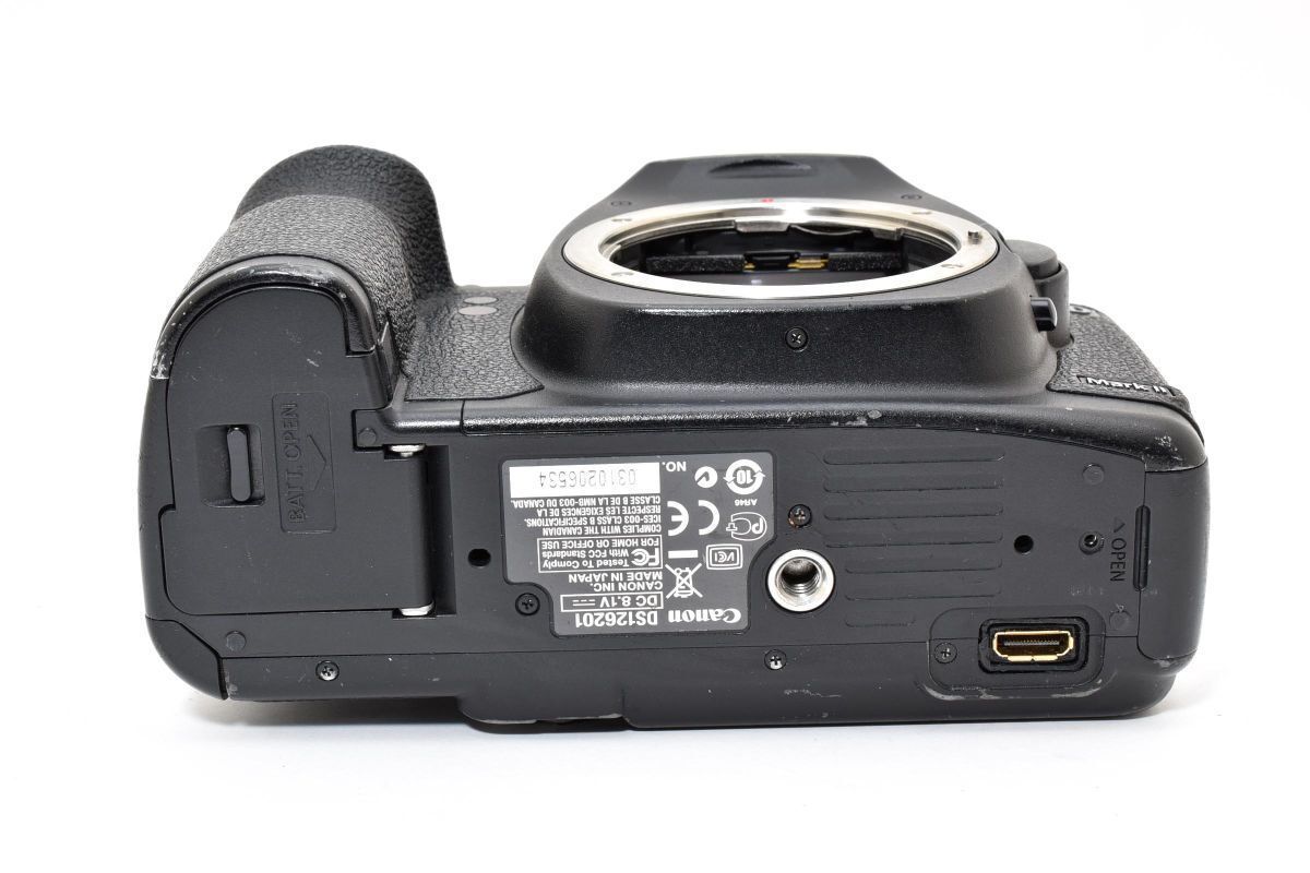 ジャンク Canon EOS 5D Mark II 通電OK YM5295#110 - メルカリ