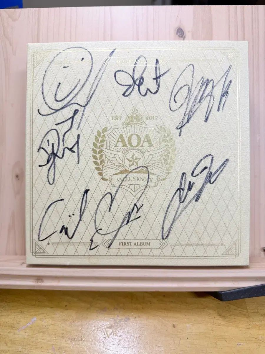 AOA サイン入り アルバム 非売品 正規1集 ANGEL S KNOCK 2017年