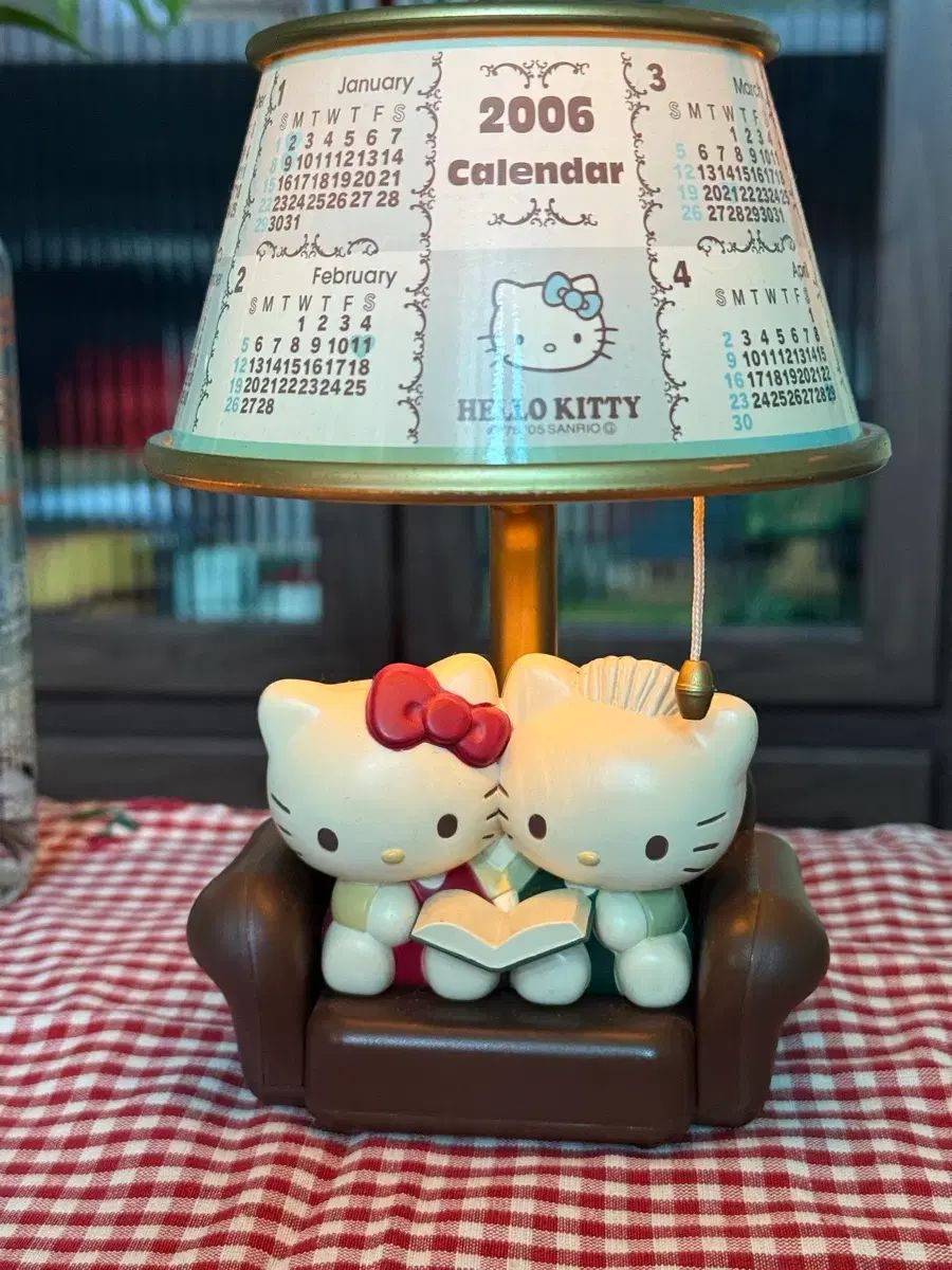 ハローキティ ダニエル 2006年 クラシック ソファ ランプ ムードライト