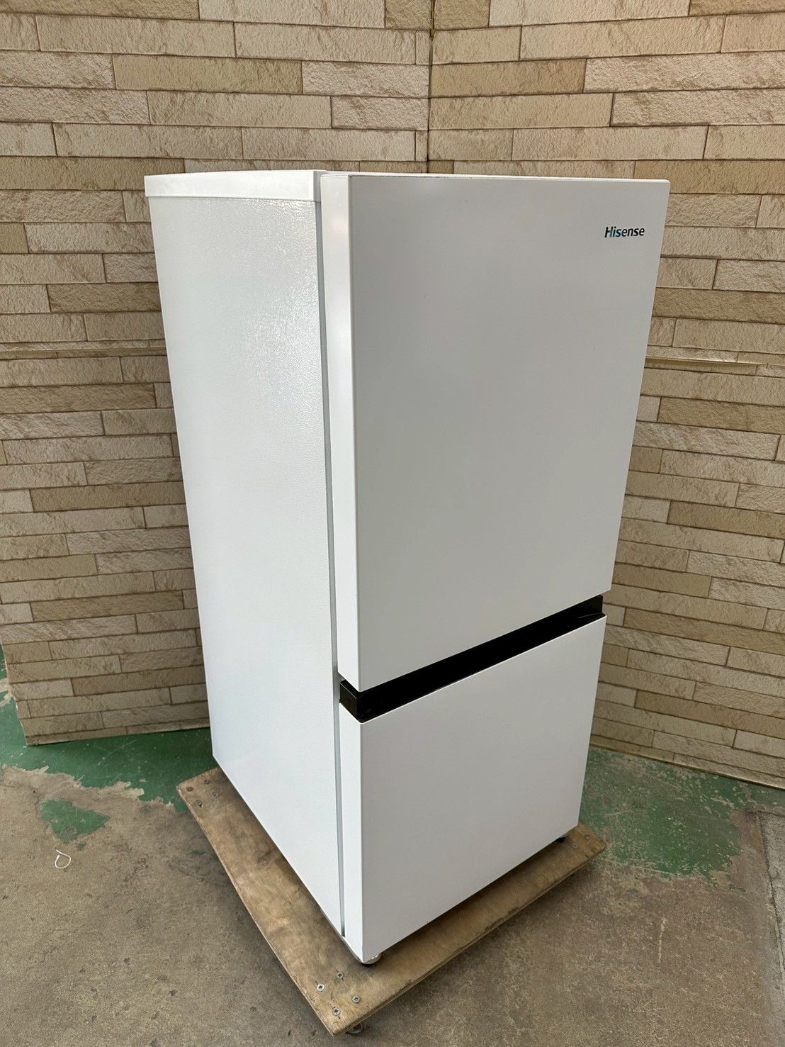 大阪送料無料☆3か月保障付き☆冷蔵庫☆ハイセンス☆2ドア☆2022年☆HR