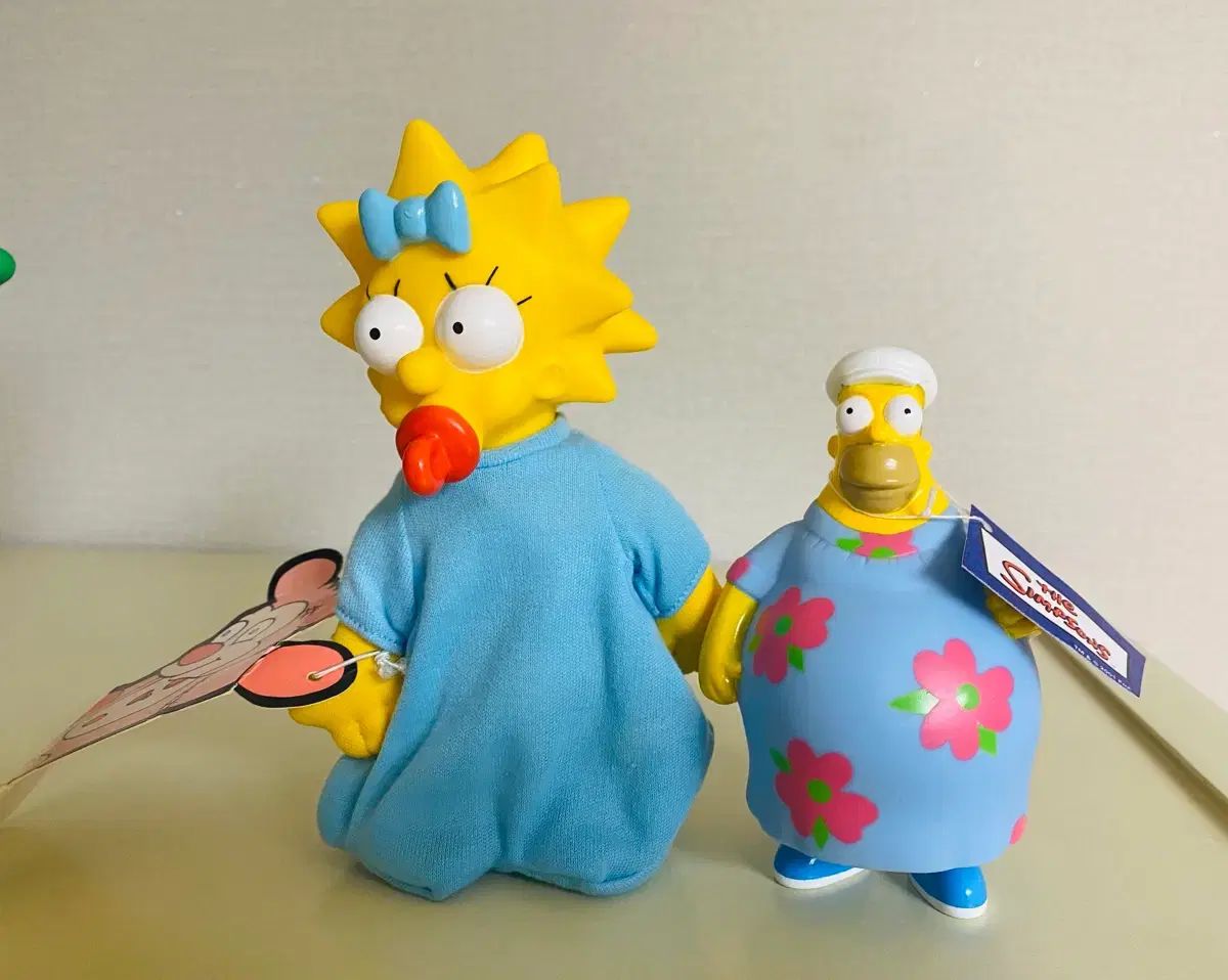 シンプソンズ ホーマー マギー フィギュア