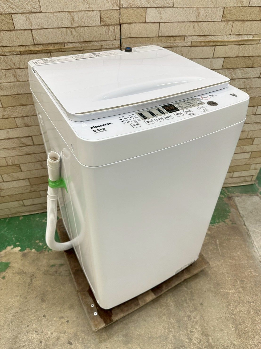 大阪送料無料☆3か月保障付き☆洗濯機☆ハイセンス☆5.5kg☆2023年☆HW 