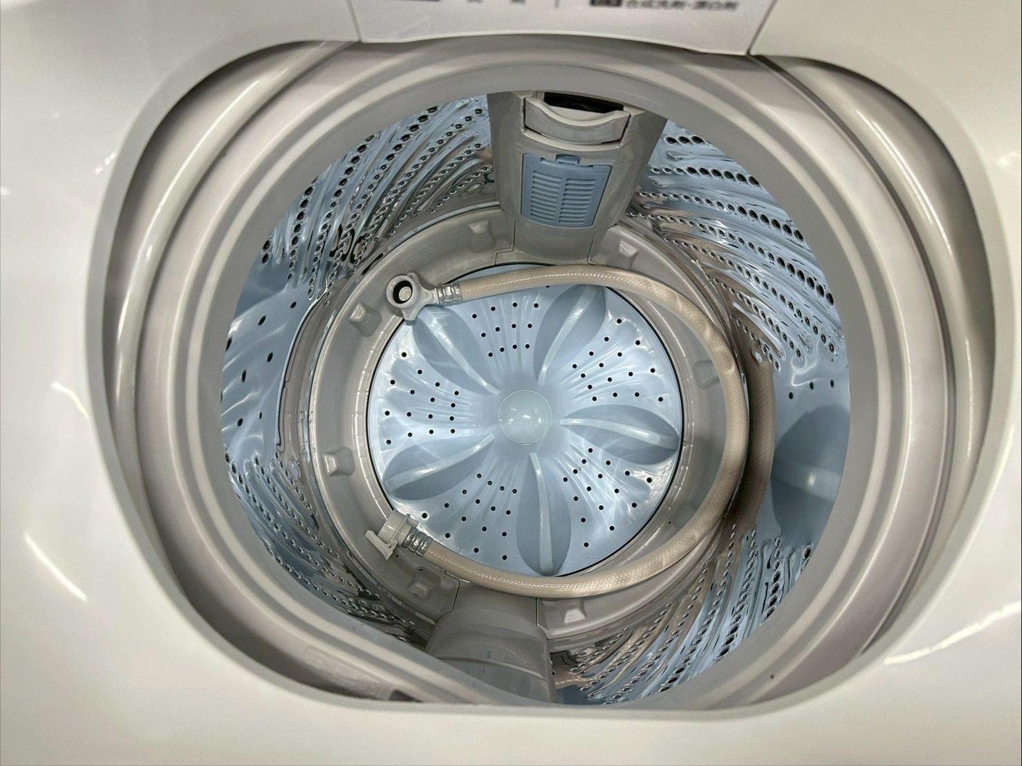 大阪送料無料☆3か月保障付き☆洗濯機☆ハイセンス☆5.5kg☆2023年☆HW 