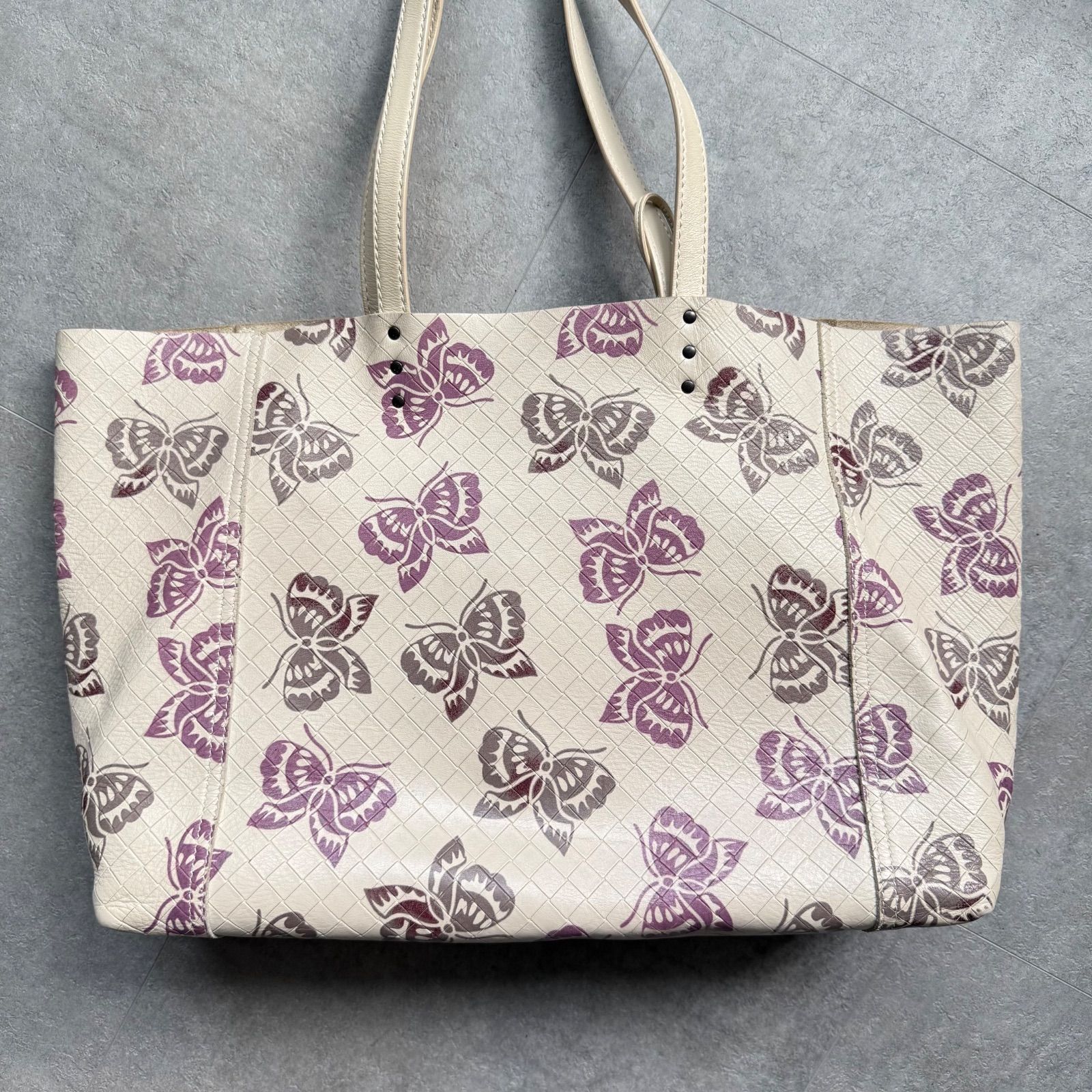 美品 BOTTEGA VENETA ボッテガヴェネタ トートバッグ パピヨン イン