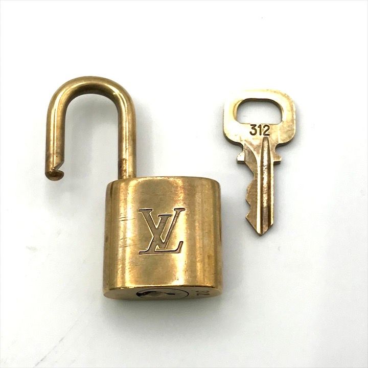 美品 LOUIS VUITTON ヴィトン カデナ 鍵 キー 南京錠 パドロック 5個