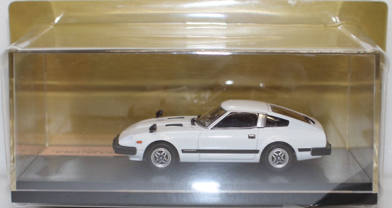 hachu　ジェニーTC 3 メルカリ便！ USED 未開封 1/43 国産名車プレミアムコレクション 日産 フェアレディ