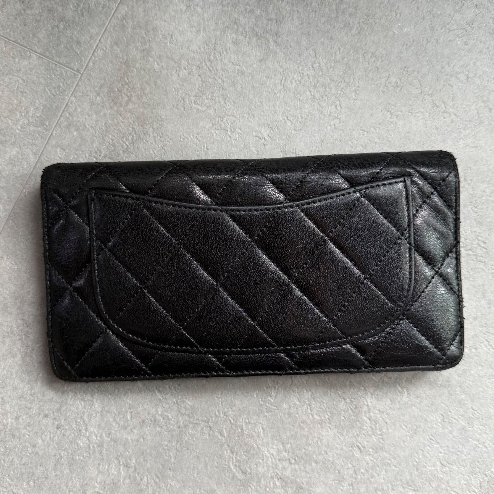 CHANEL シャネル マトラッセ クラシック ココマーク 二つ折り長財布