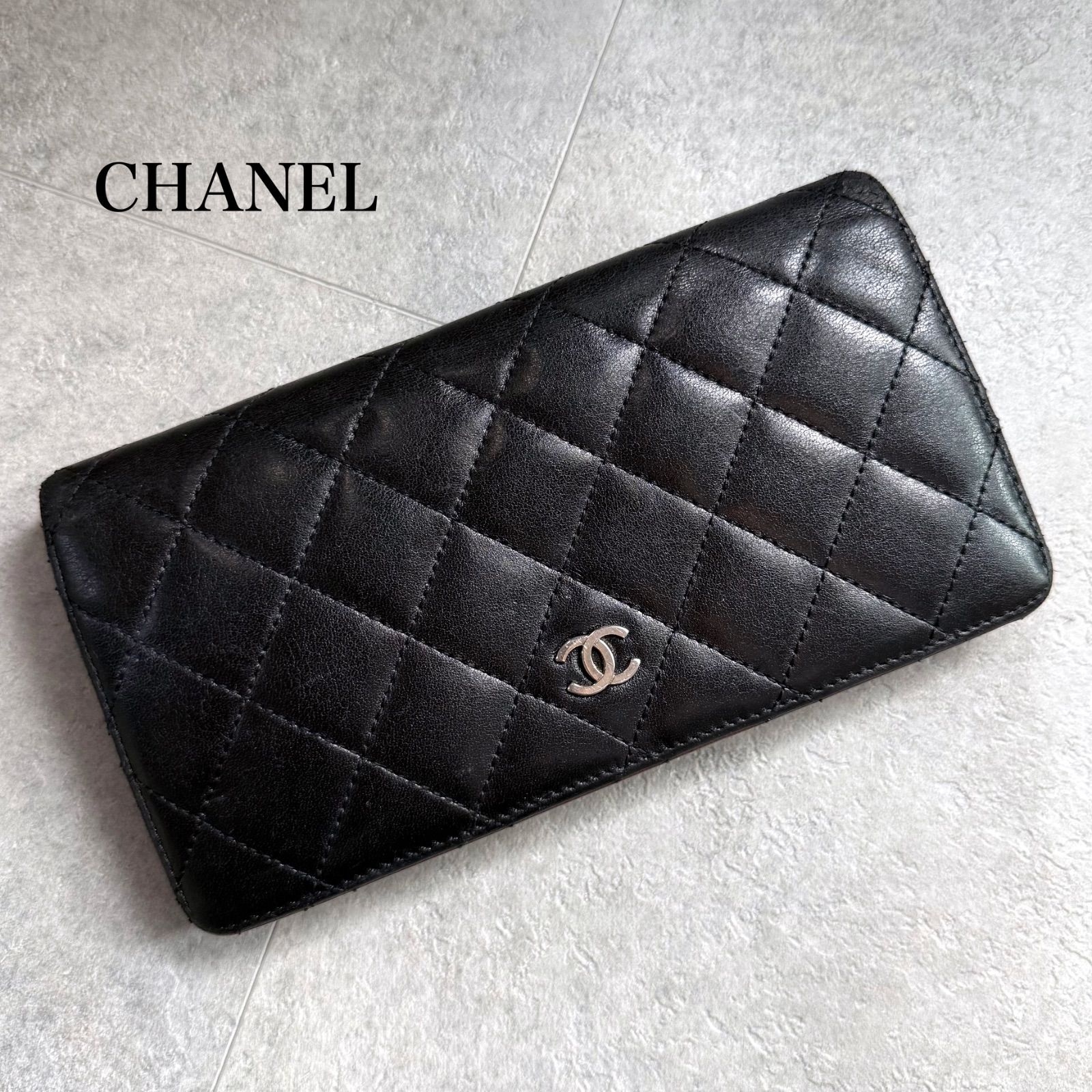 CHANEL シャネル マトラッセ クラシック ココマーク 二つ折り長財布