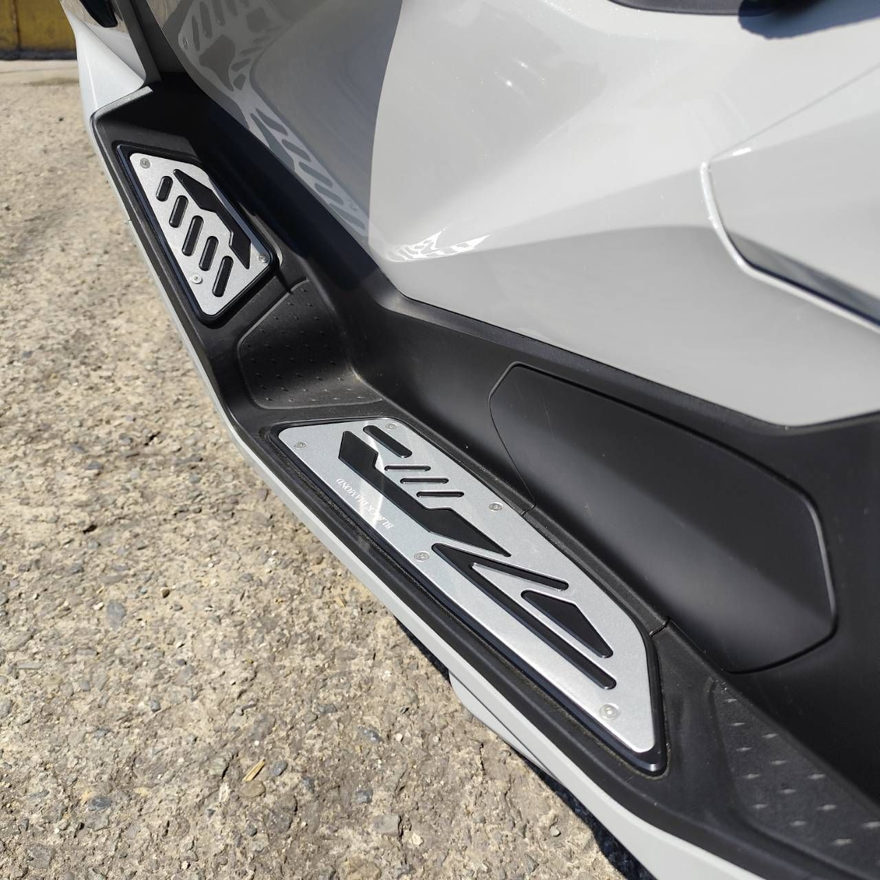 ウェビックガレージセール | 2025年 PCX (JK05/KF47) VERG KTC RACING