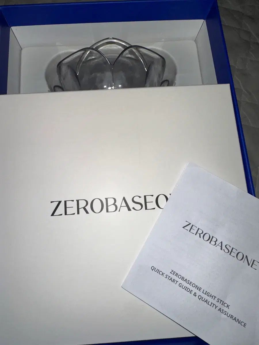 12月14日までzb1 ペンライト　新品未使用 ZEROBASEONE 公式ペンライト / OFFICIAL LIGHT STICK ZB1 ゼベワン公式
