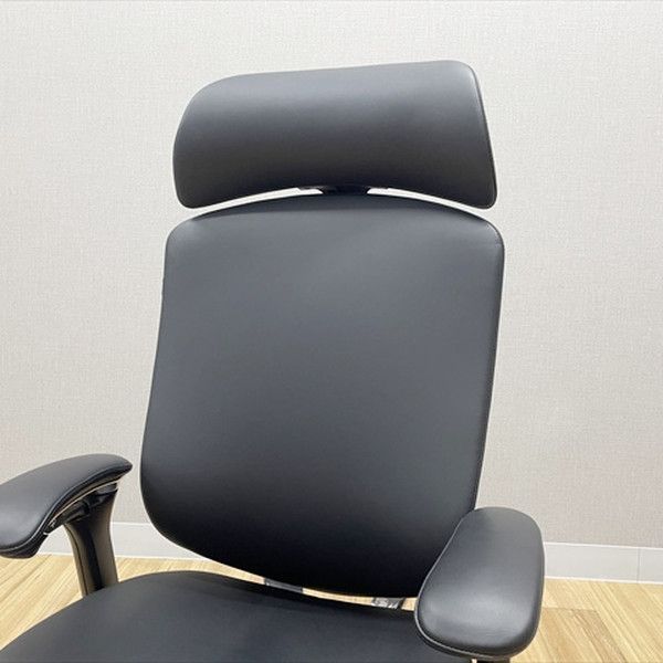 コンテッサ 大型ヘッドレスト付