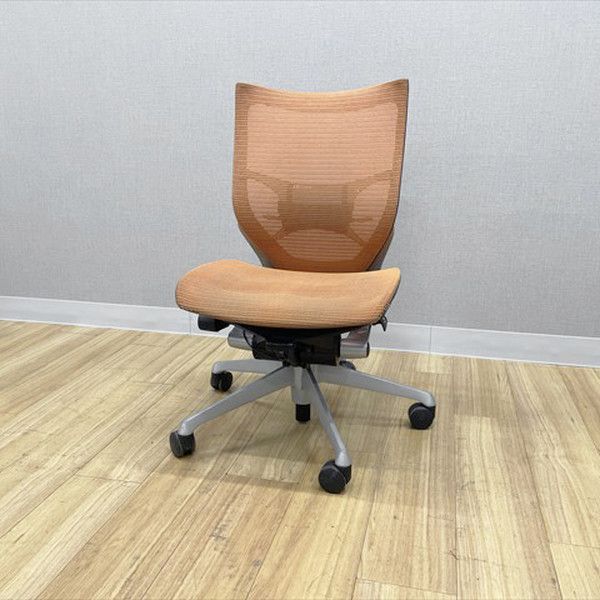 オカムラ バロン ローバック スタンダードメッシュタイプ ランバーザポート付 肘無 オフィスチェア オフィスチェア オレンジ