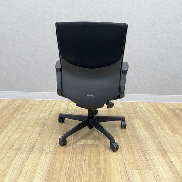  オカムラ エスクード ハイバック 肘付 オフィスチェア オフィスチェア ブラック オフィスチェア オフィスチェア ワークチェア 椅子 チェア