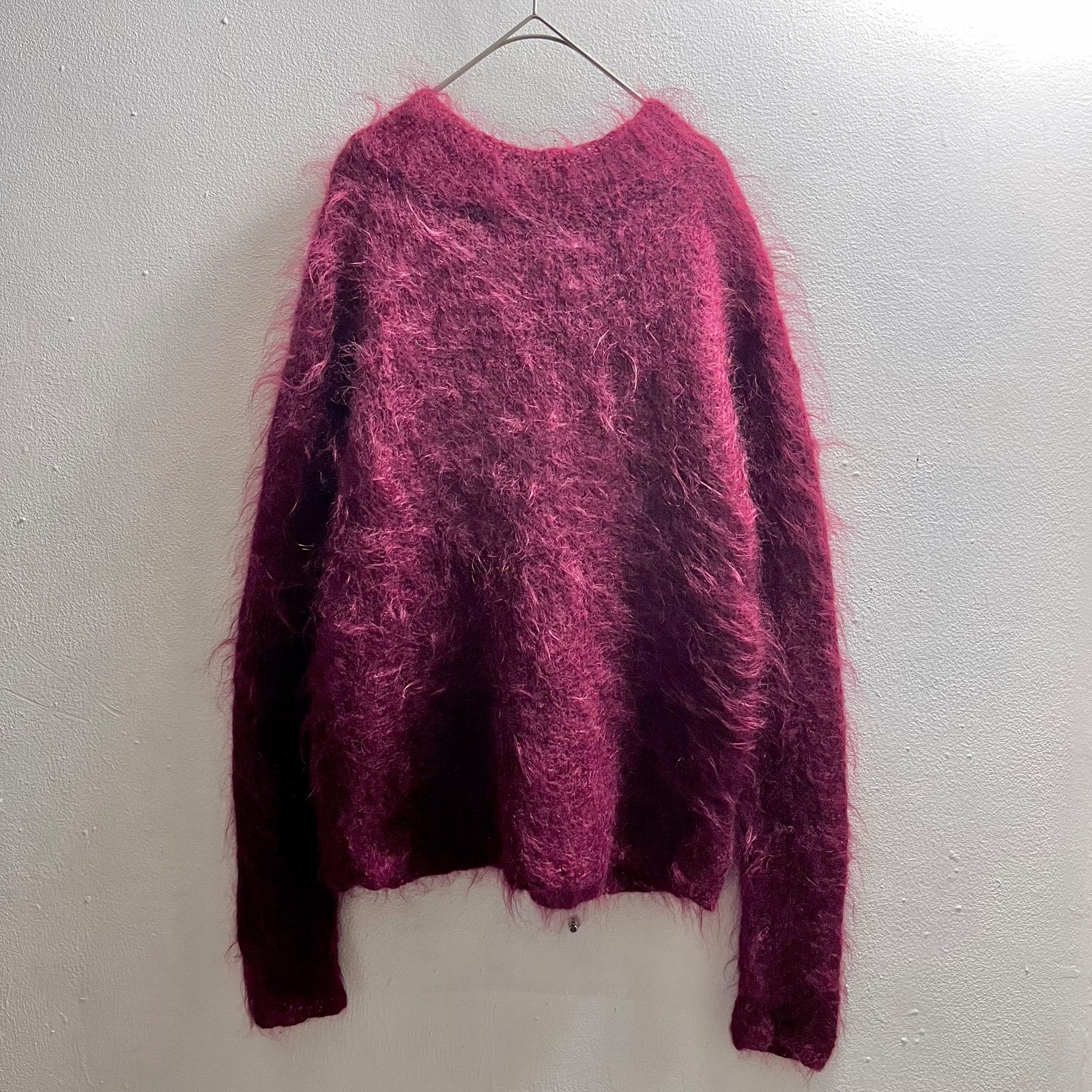 【ヨーロッパ古着❗️】ヴィンテージ　モヘアハンドニット　ウール　シャギー　ピンク ヴィンテージ モヘアウール ロングヘアー Vネックニット【Unknown