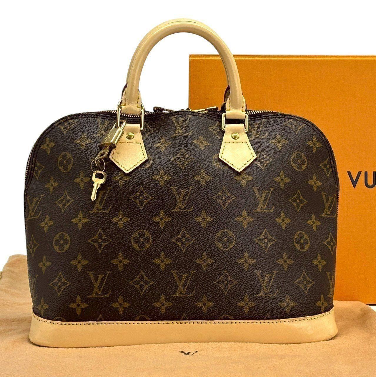 普段の装いに、落ち着きを✨ LOUIS VUITTON アルマPM モノグラム