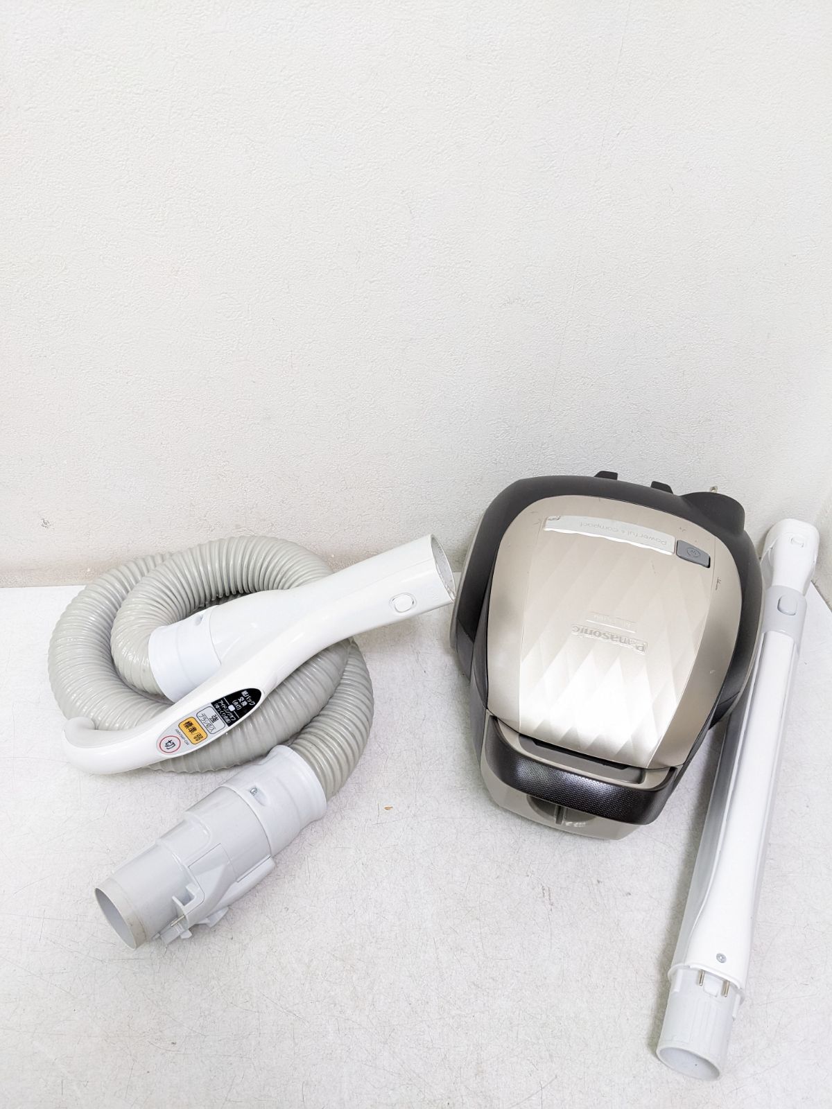 パナソニック MC-PK16G-N 紙パック式掃除機 2015年製 ヘッド無し Panasonic MC-PK16G-N 紙パック式掃除機 2015年製 ヘッド無し - メルカリ