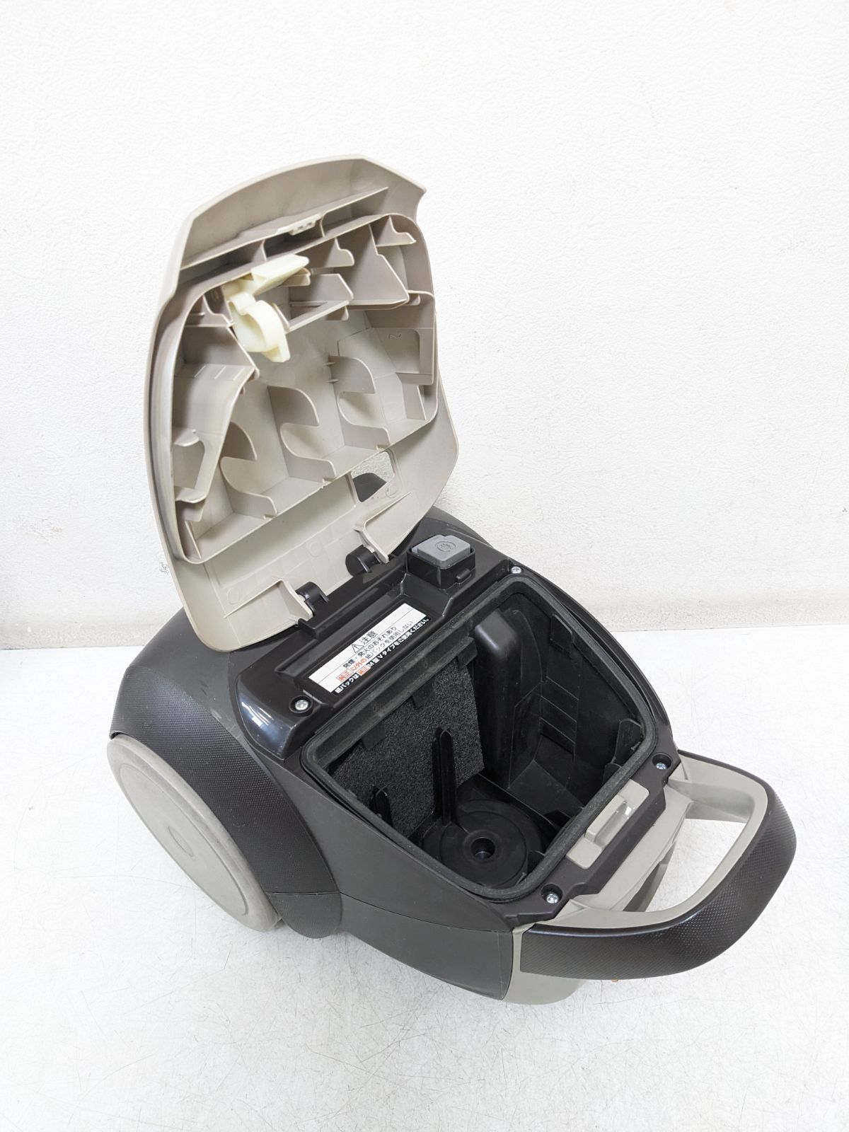 パナソニック MC-PK16G-N 紙パック式掃除機 2015年製 ヘッド無し Panasonic MC-PK16G-N 紙パック式掃除機 2015年製 ヘッド無し - メルカリ