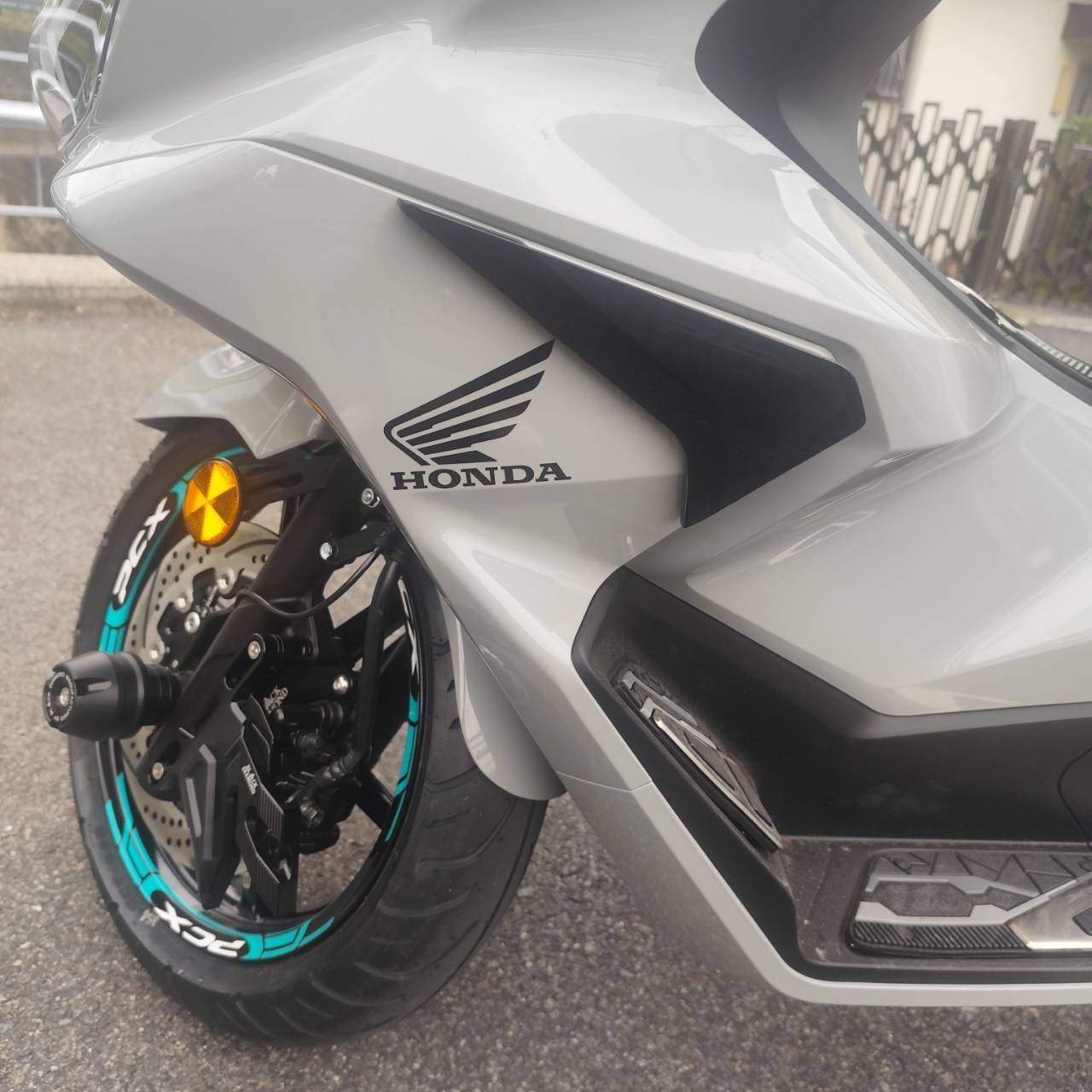 ウェビックガレージセール | 2025年 PCX (JK05/KF47) VERG KTC RACING