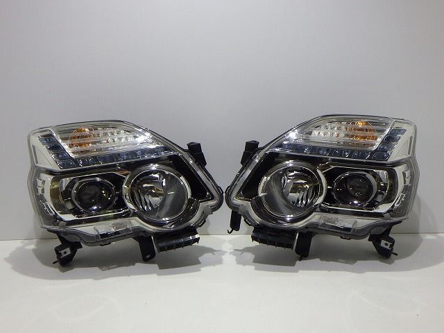 エクストレイル ヘッドライト左右 キセノン T31 後期 1849 W バラスト付 26010/26060-3UB5A 綺麗 コーティング 260109111