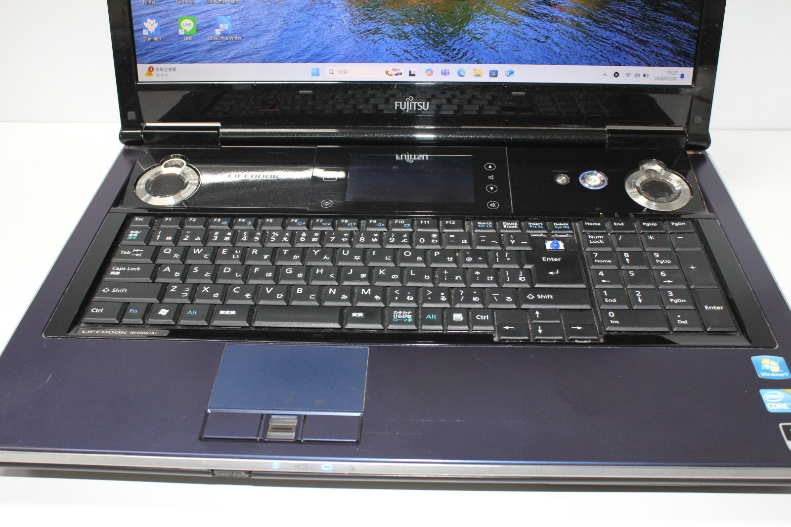 現状品/中古ノートPC】富士通〈FMV LIFEBOOK NH900/ANT〉Intel Coe i5