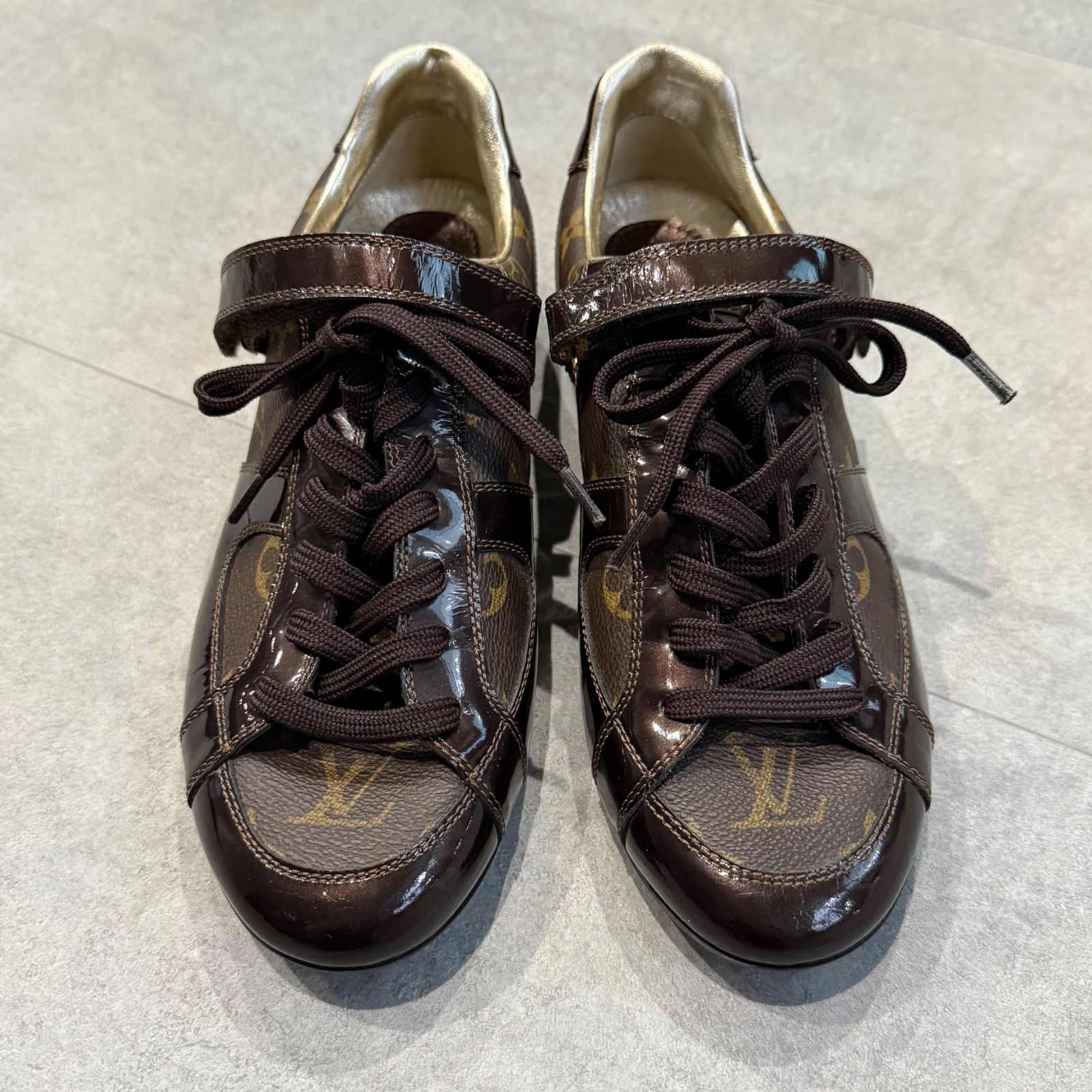 美品 LOUIS VUITTON ルイヴィトン モノグラム レザー スニーカー